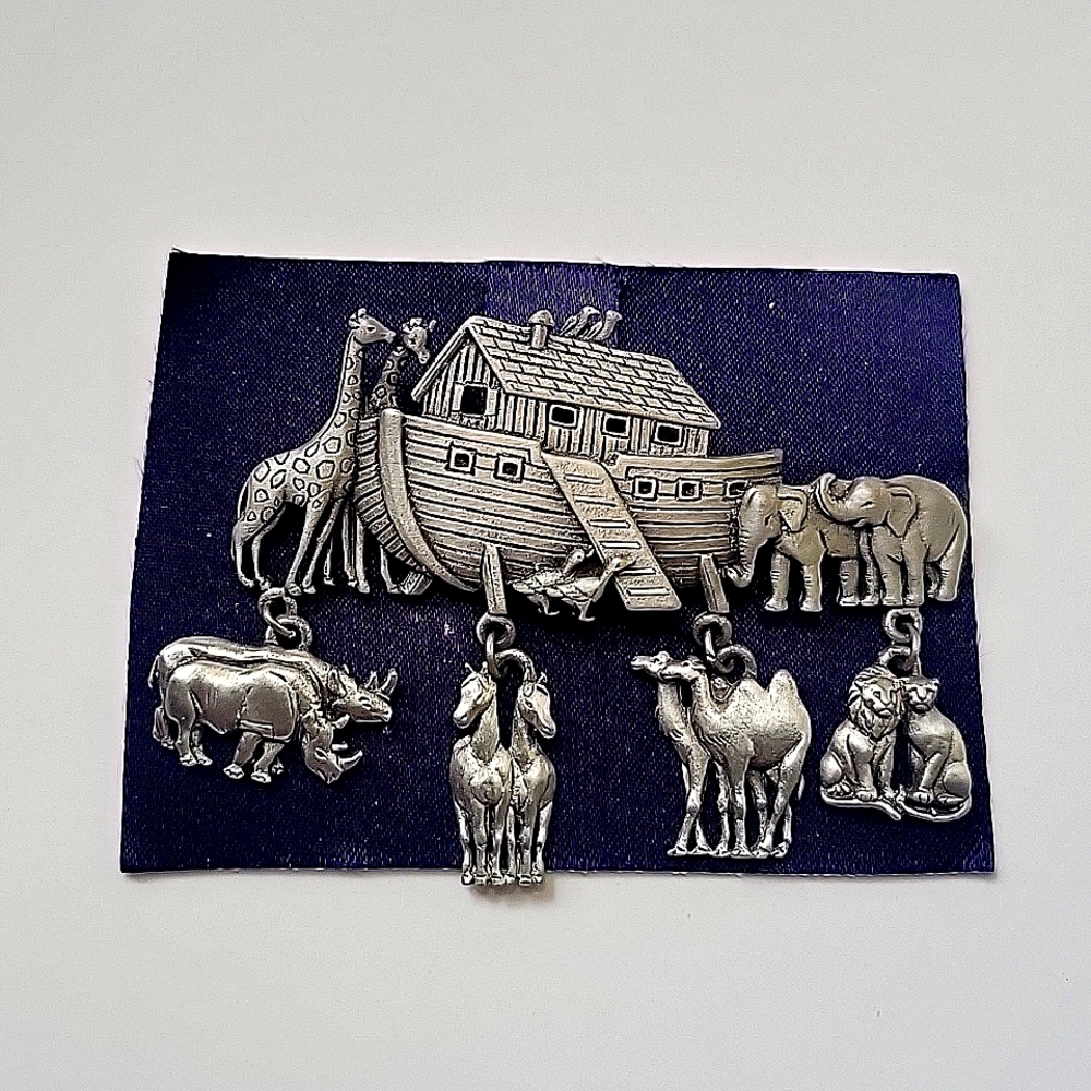 Noah's Ark brooch, pewter color w/ 4 pairs of dangling animals from the ark.